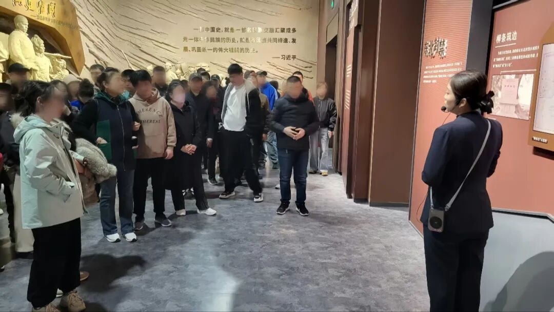 触摸历史温度 感受家乡文化 延边州中重度残疾人托养中心组织参观州博物馆活动